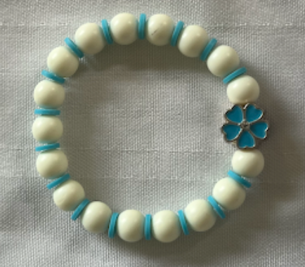 Beaded Bracelet (blue flower)
